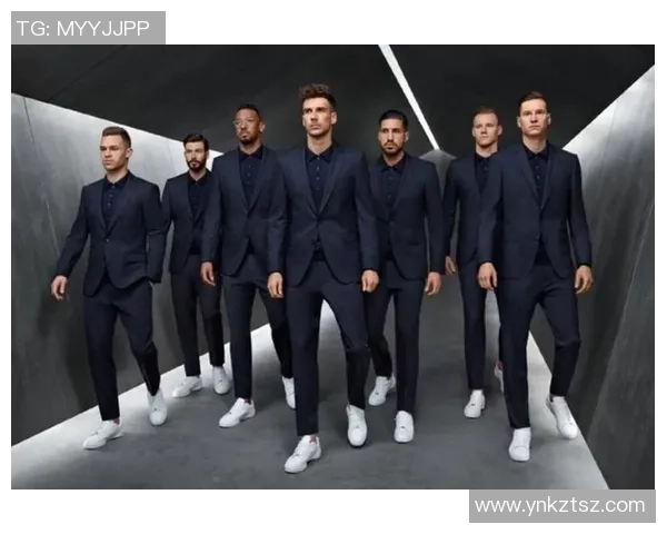 足球明星穿西装的魅力瞬间展现时尚与运动的完美结合 足球明星穿西装的魅力瞬间展现时尚与运动的完美结合